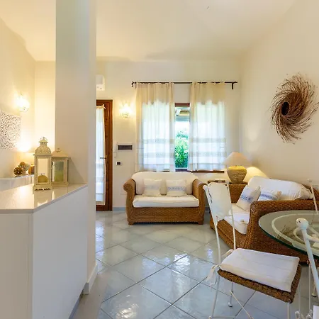 Patio Relax - 200m From - Villasimius 빌라