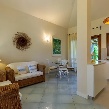 Patio Relax - 200m From - Villasimius * Notteri