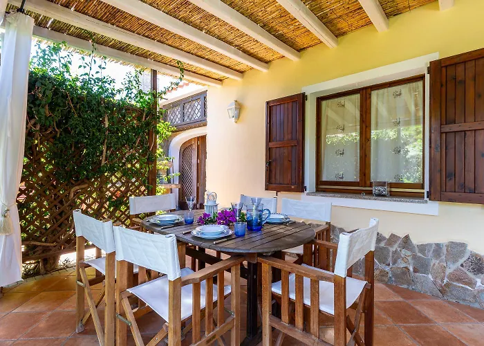 Patio Relax - 200m From - Villasimius *